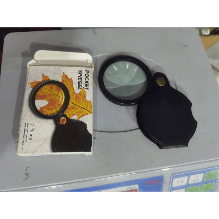 15X Pocket Magnifier Folding Protective Case Product Image 01