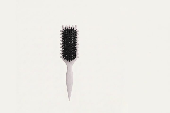 Cura Curl Brush | Ergonomic Design for Defined Curls, Anti-Static Bio-Resin Bristles 4