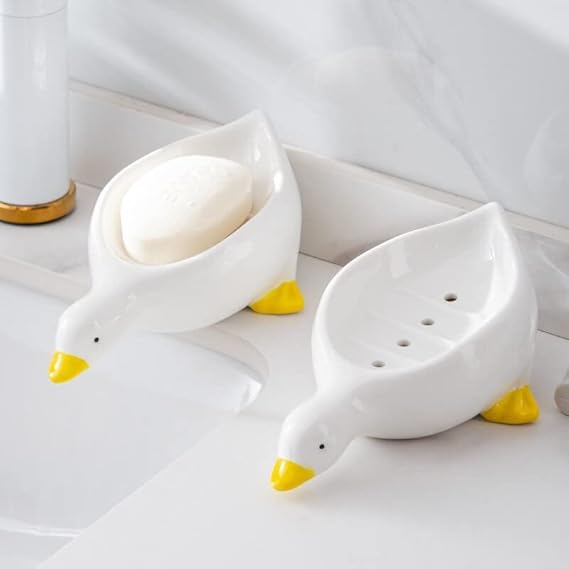 GleamNest Soap Dish | Elegant Swan Design, Durable Plastic, Effective Drainage 0