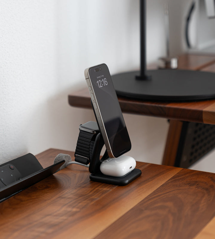Nexus USB Charging Hub | 3-in-1 Magnetic Design, Fast Charging for Phone, Smartwatch, Earbuds 4