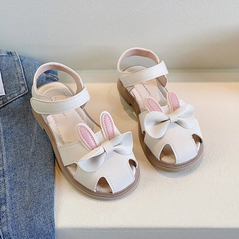 Pair of beige girls&