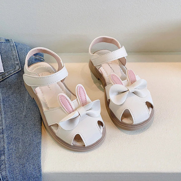 Pair of beige girls&