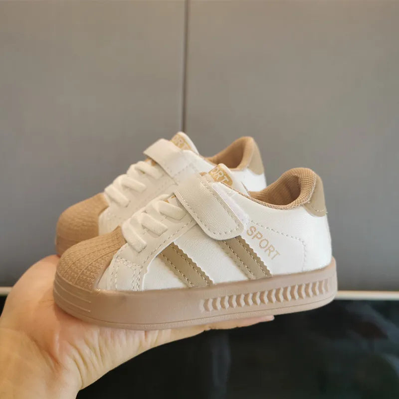 Beige-accented kids&