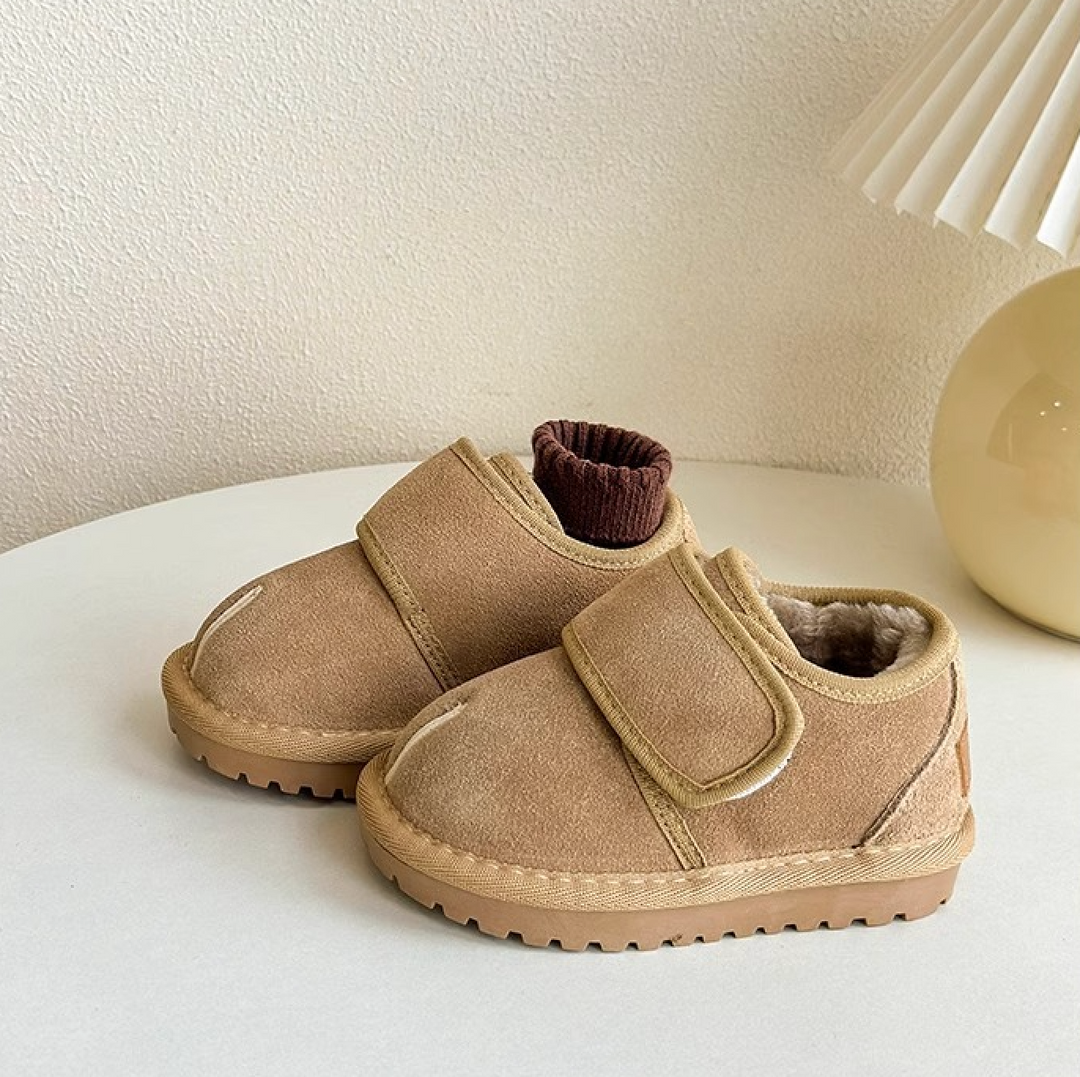 Beige children&