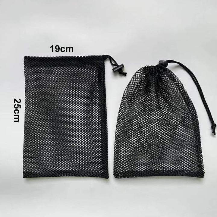 Black mesh storage net shown flat and cinched, with 19 cm by 25 cm measurements