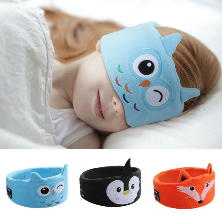 Child wearing a blue owl sleep mask, with owl, penguin, and fox styles displayed below.