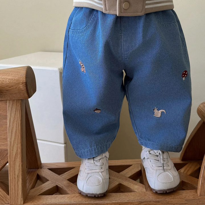 Front view of blue kids&
