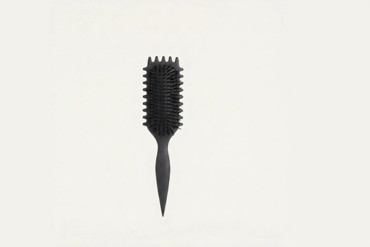 Curlform Definition Anti Frizz Styling Brush Product Image 04