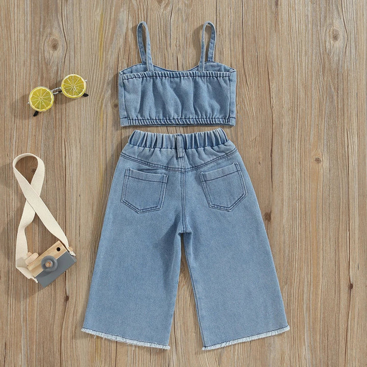 Back view of the denim top and wide-leg pants with two rear pockets
