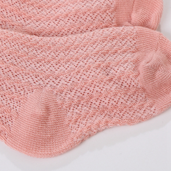 Chevron pointelle knit and toe detail on dusty rose socks