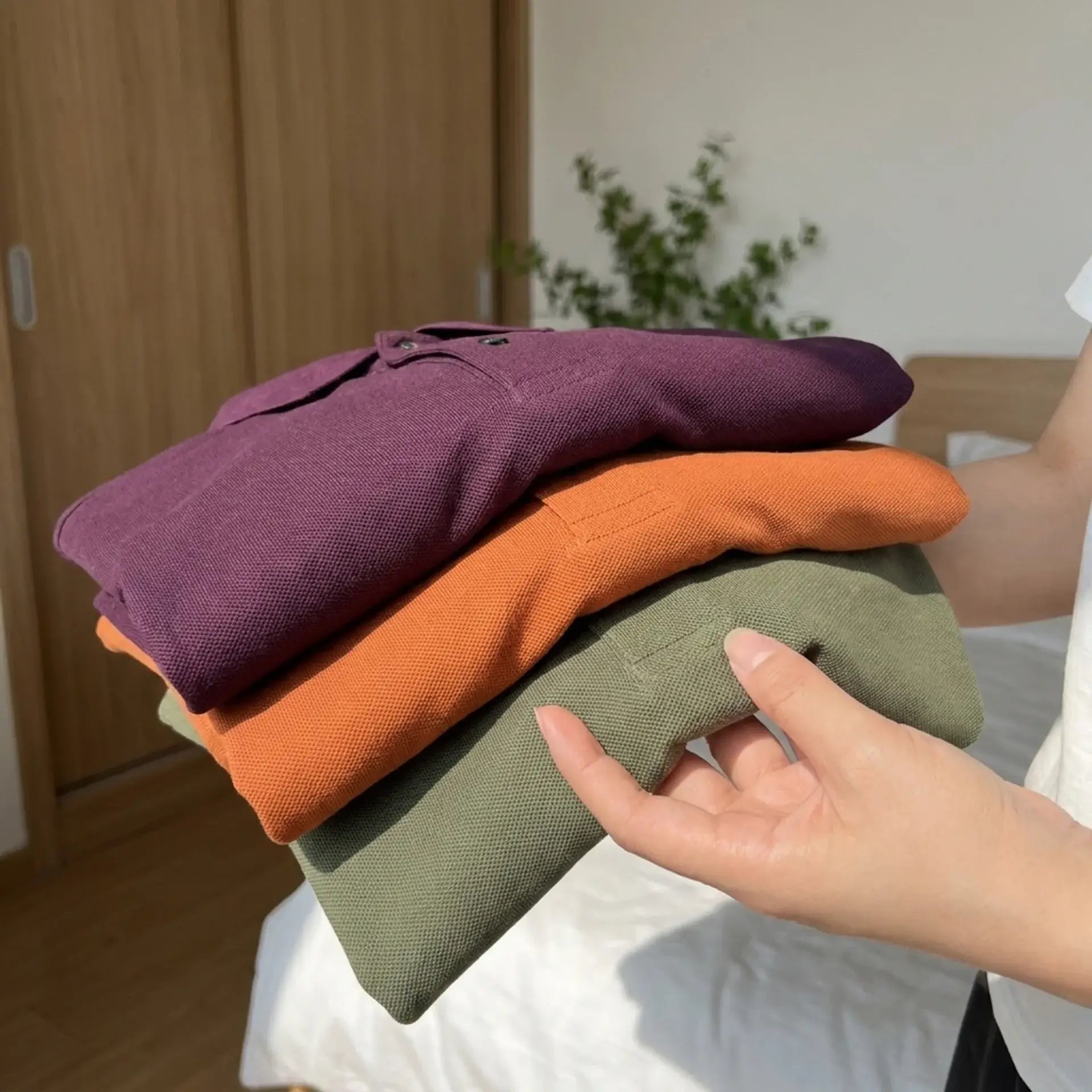 Everyday Lightweight Polo Shirt Product Image 03