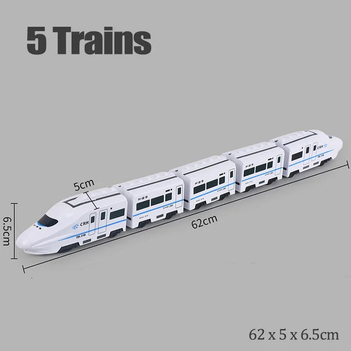 Five-section toy train with dimensions of 62 x 5 x 6.5 cm