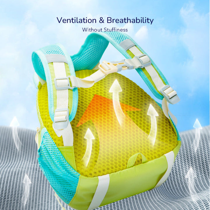 Rear view of a green backpack showing mesh padding, shoulder straps and a chest buckle