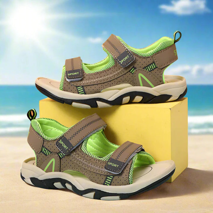 Pair of green kids&