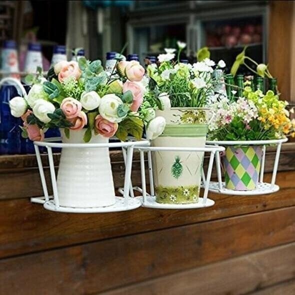 Hanging Iron Plant Stand Product Image 02