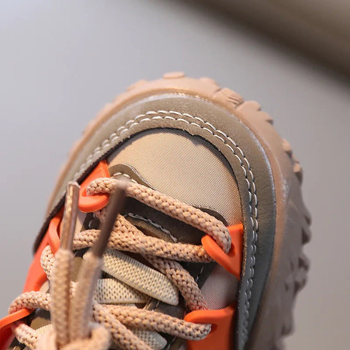 Close-up of the khaki sneaker&