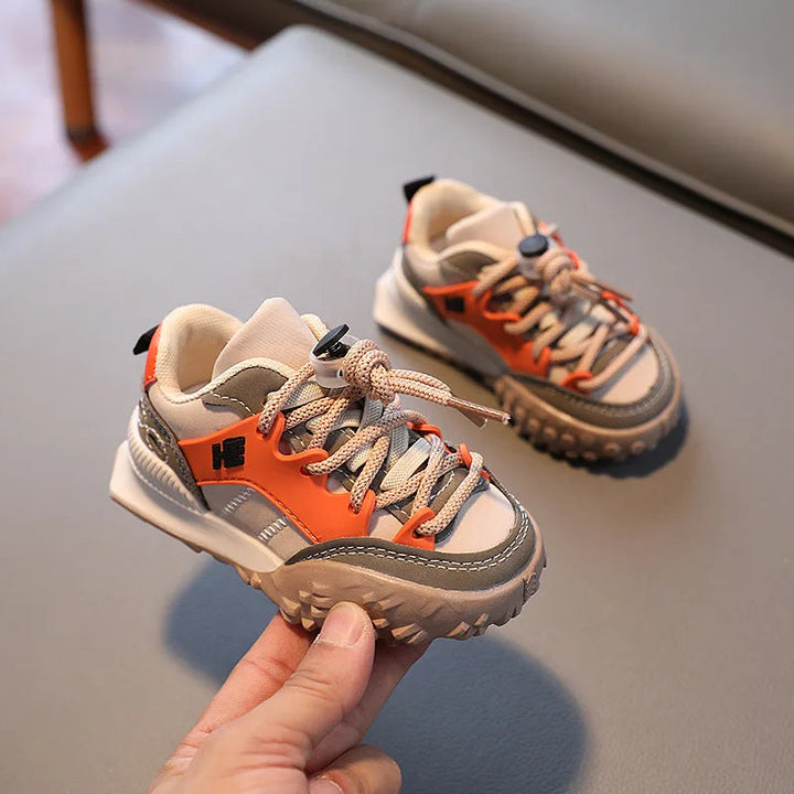 Khaki and orange kids&
