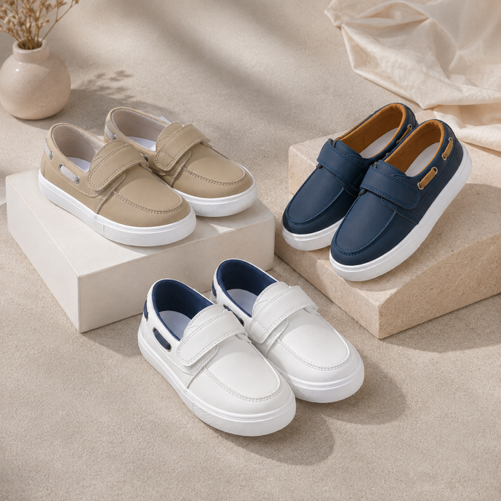 Beige, navy blue and white kids&