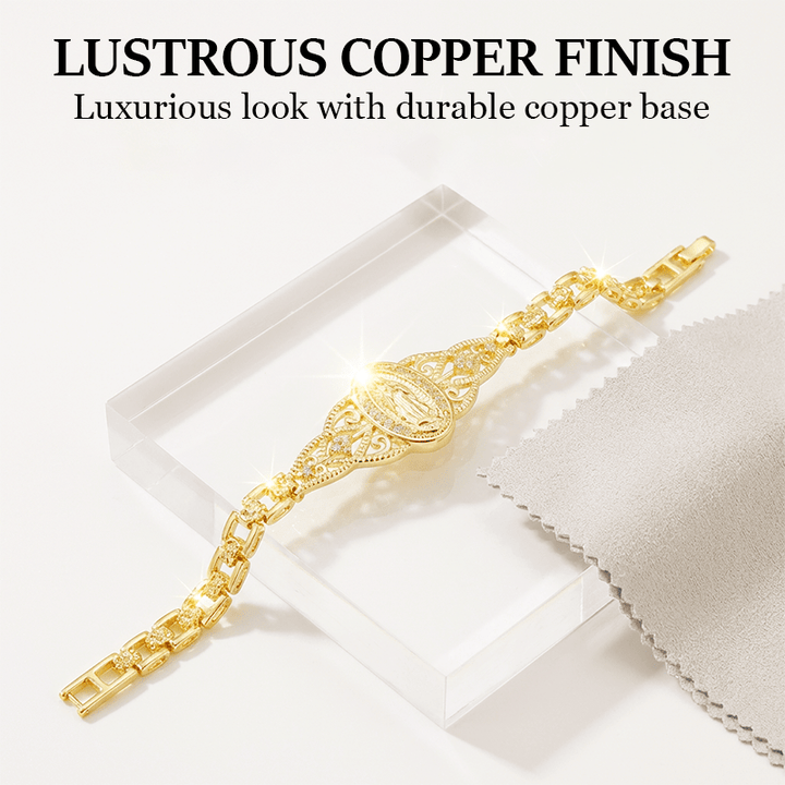 Marielle Gold Faith Medallion Bracelet Product Image 05