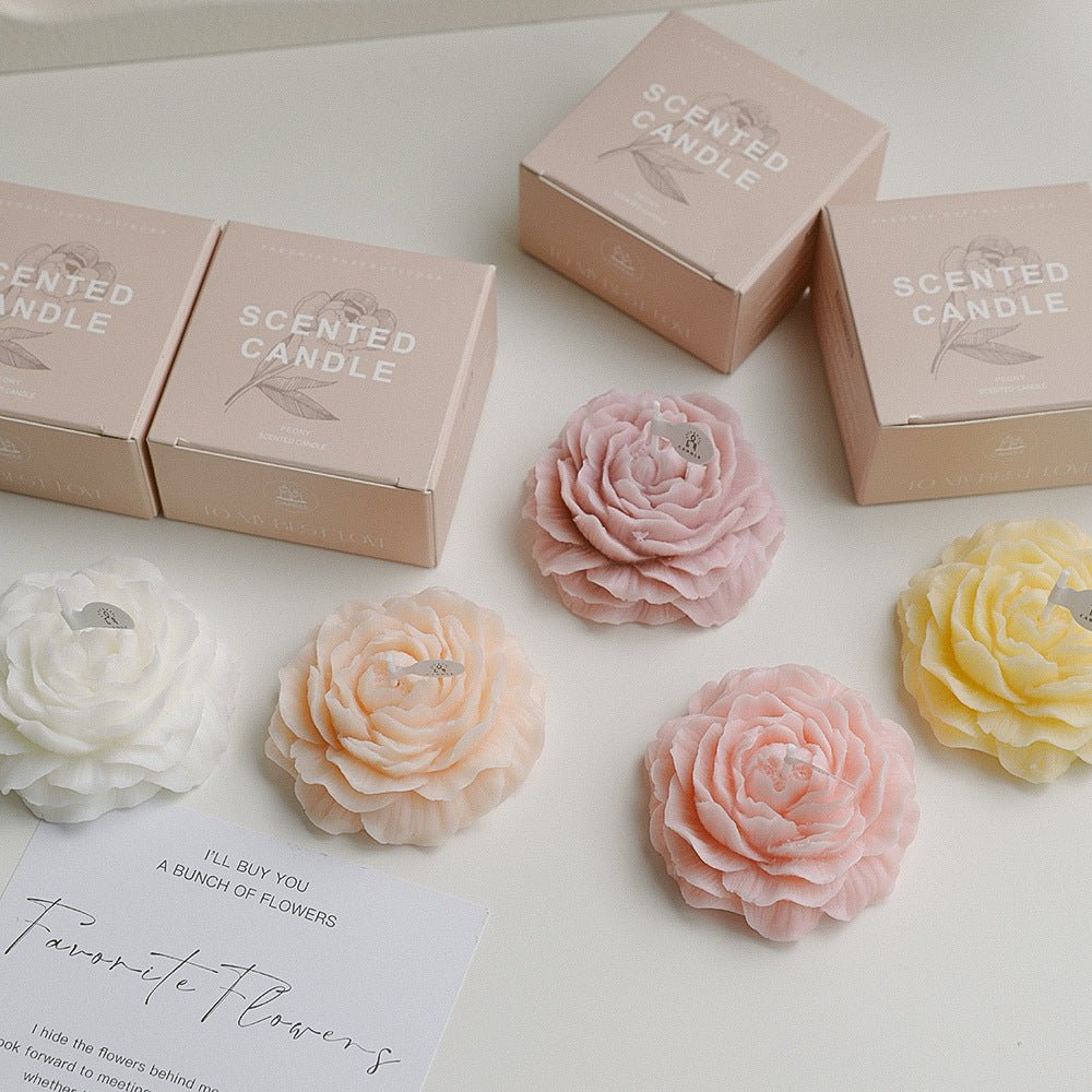 Petal Bloom Scented Candle Set Product Image 04
