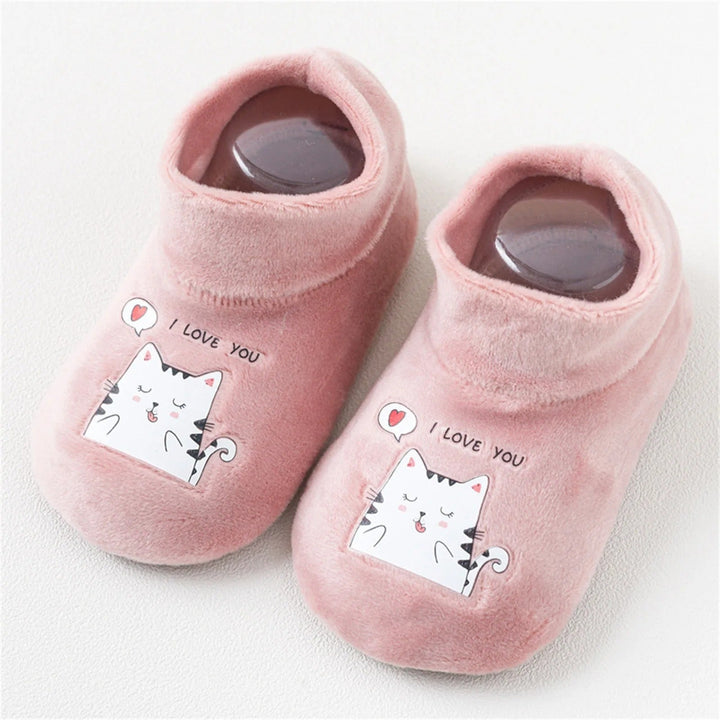 Pink sock shoes with white cat prints