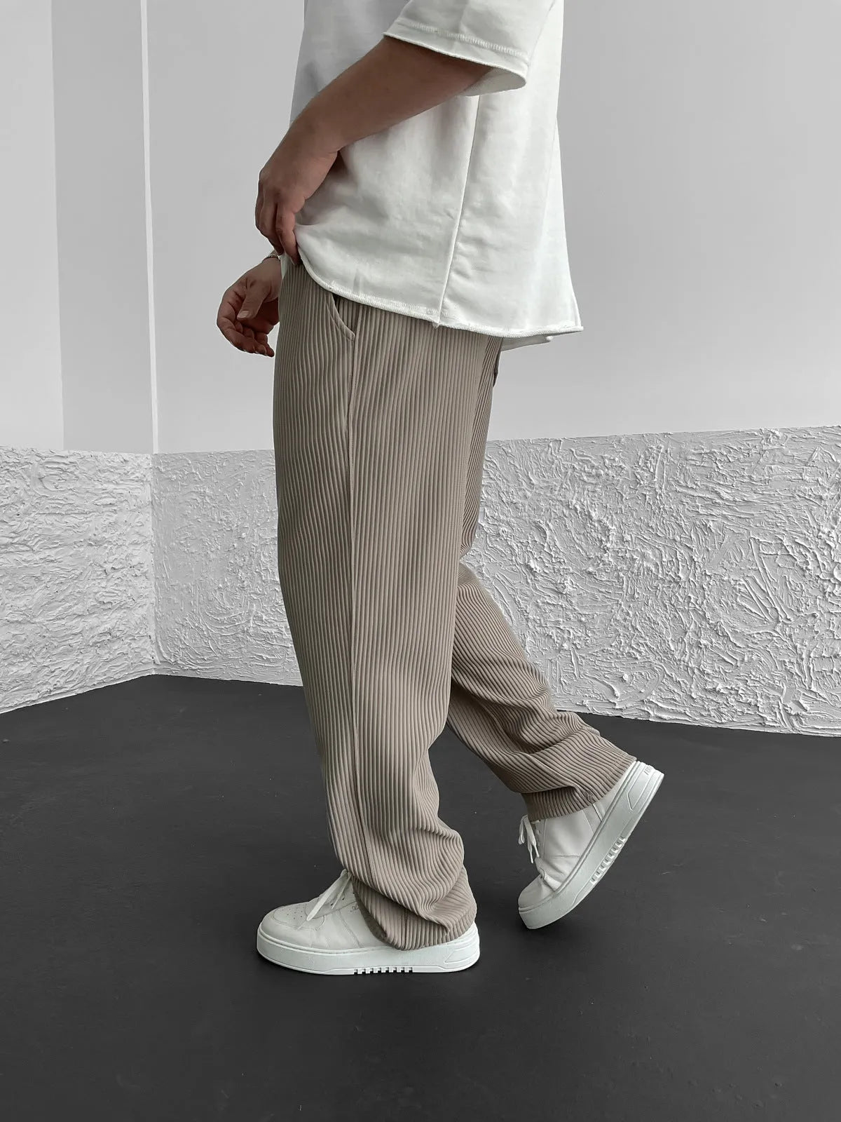 Relaxed Heavyweight Knit Wide Leg Pants Product Image 02