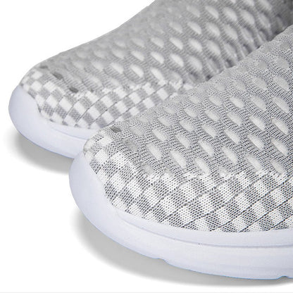 Strideair Mesh Clogs Roomy Convertible Eva Traction Product Image 06