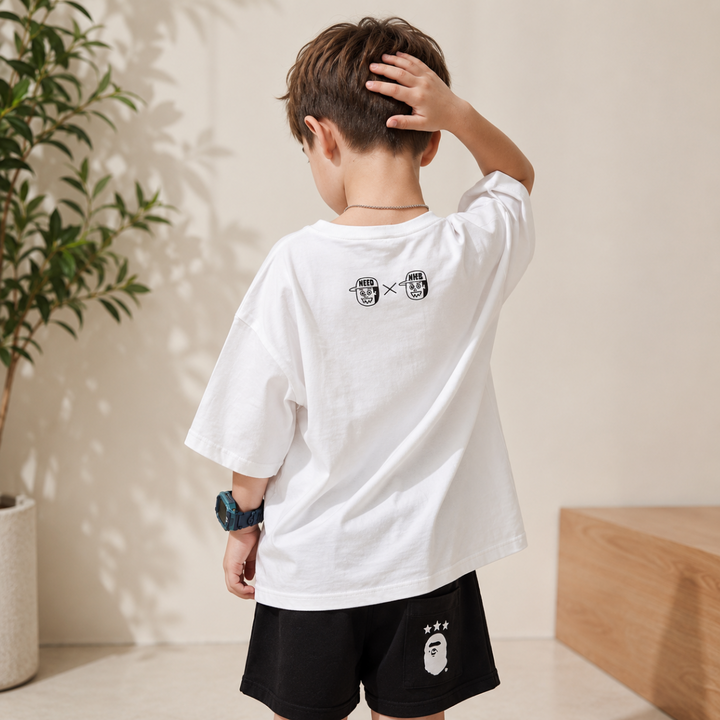 Back view of the white kids&