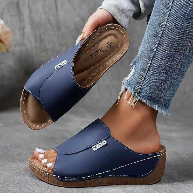 Willow Cushioned Wedge Slide Sandals Product Image 11